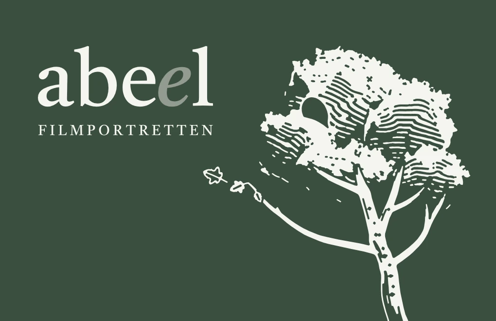 De groene kant van het visitekaartje: de witte abeel en de naam abeel, met daaronder ‘filmportretten’.